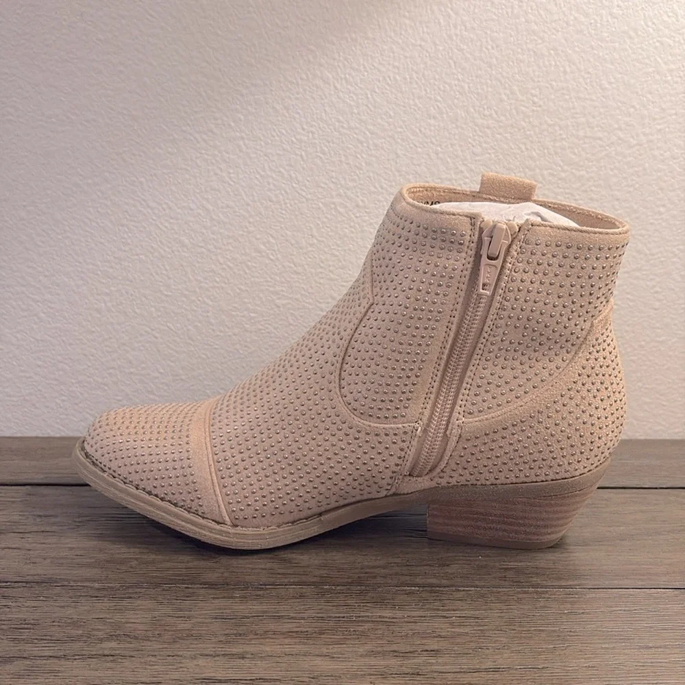 NIB [Report] Denzel Studded Ankle Western Low Heel Booties in Pink Women’s 6.5 - Picture 5 of 16